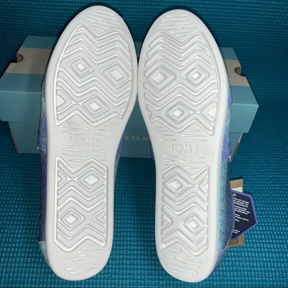 TOM’s Alpargata Multi Iridescent Mermaid Scales Print - Picture 5 of 6